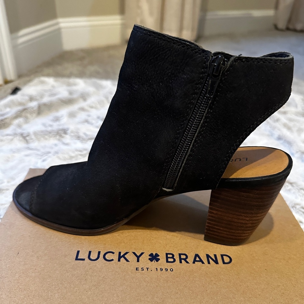 Lucky Brand faux suede open toe booties
